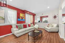 21 KIRKSTONE PRIVATE | Ottawa Ontario | Slide Image Nine