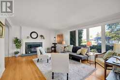 25 THORNCLIFF PLACE | Ottawa Ontario | Slide Image Five