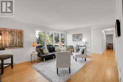 25 THORNCLIFF PLACE | Ottawa Ontario | Slide Image Six