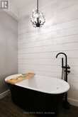 7040 DONWEL DRIVE | Ottawa Ontario | Slide Image Thirteen
