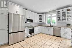 7040 DONWEL DRIVE | Ottawa Ontario | Slide Image Eight