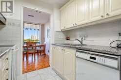 810 - 515 ST LAURENT BOULEVARD | Ottawa Ontario | Slide Image Nineteen