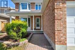 47 FILION CRESCENT | Ottawa Ontario | Slide Image Three