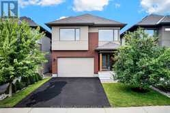 620 BRIDLEGLEN CRESCENT | Ottawa Ontario | Slide Image One