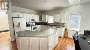 3 SAMUEL MANN AVENUE | Ottawa Ontario | Slide Image Nine
