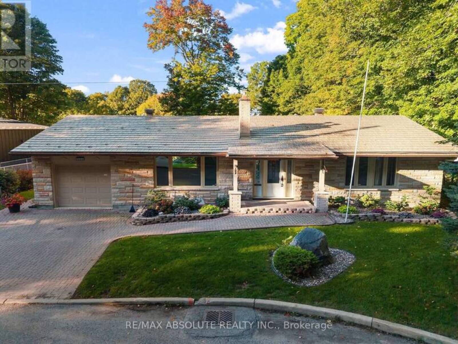 154 OTTAWA STREET, Arnprior, Ontario K7S 1X7