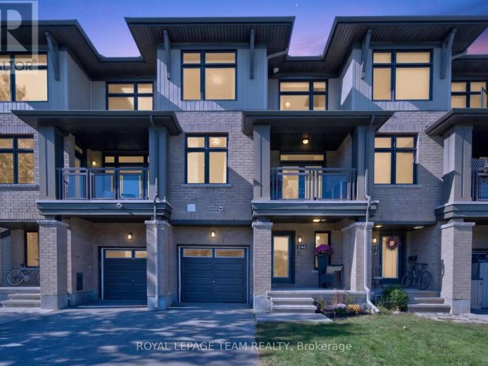 246 LEATHER LEAF TERRACE, Ottawa, Ontario K2J 5B2