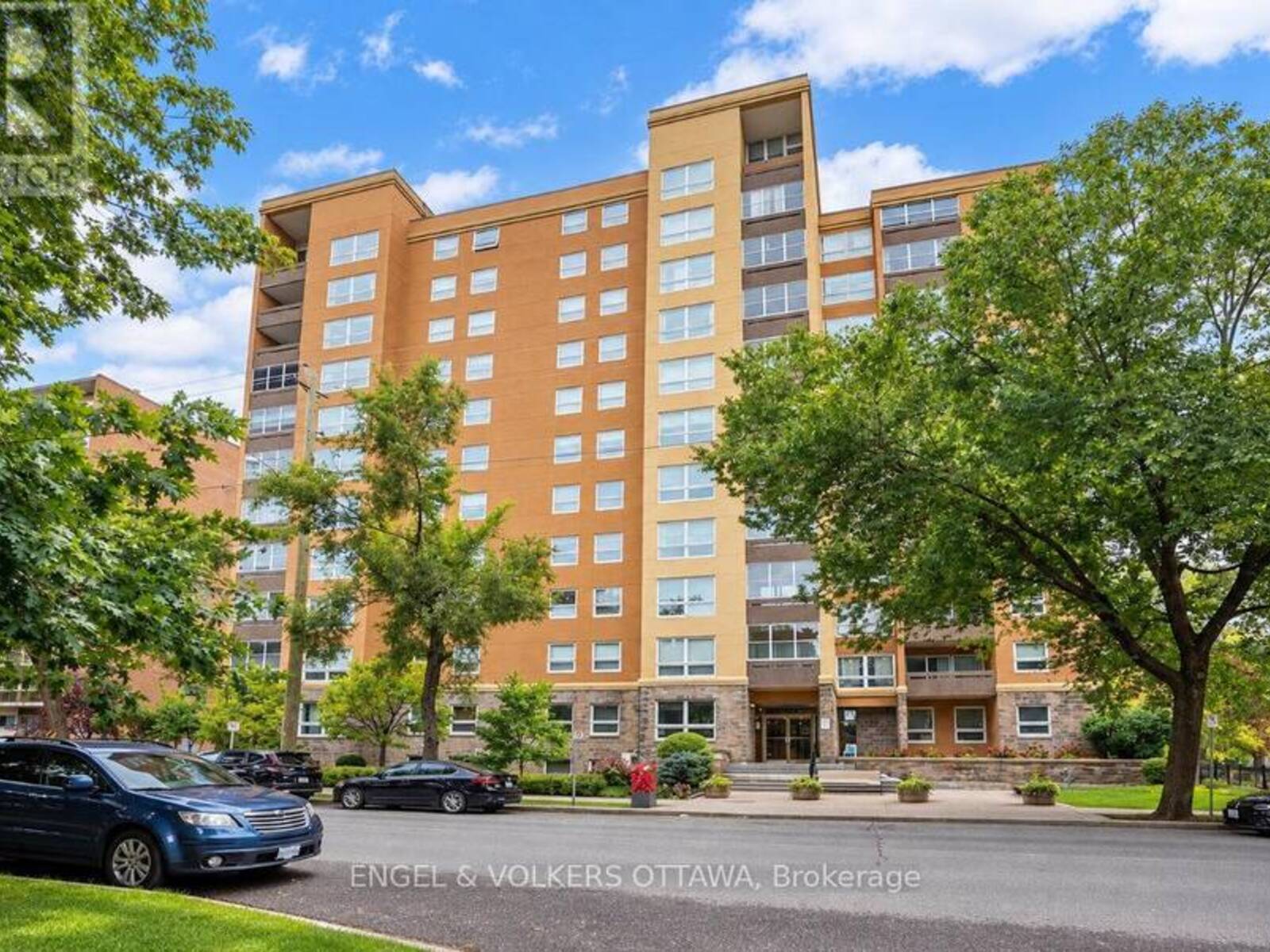 5 - 373 LAURIER AVENUE E, Ottawa, Ontario K1N 8X6