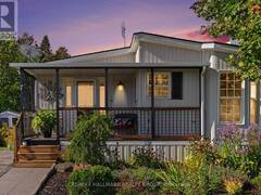 7 DU LAC PRIVATE Ottawa Ontario, K0A 1B0