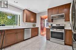 9 FOXRUN LANE | Ottawa Ontario | Slide Image Five