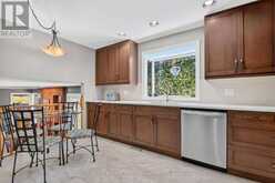 9 FOXRUN LANE | Ottawa Ontario | Slide Image Eight