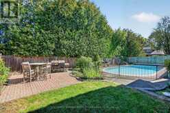 9 FOXRUN LANE | Ottawa Ontario | Slide Image Forty-five