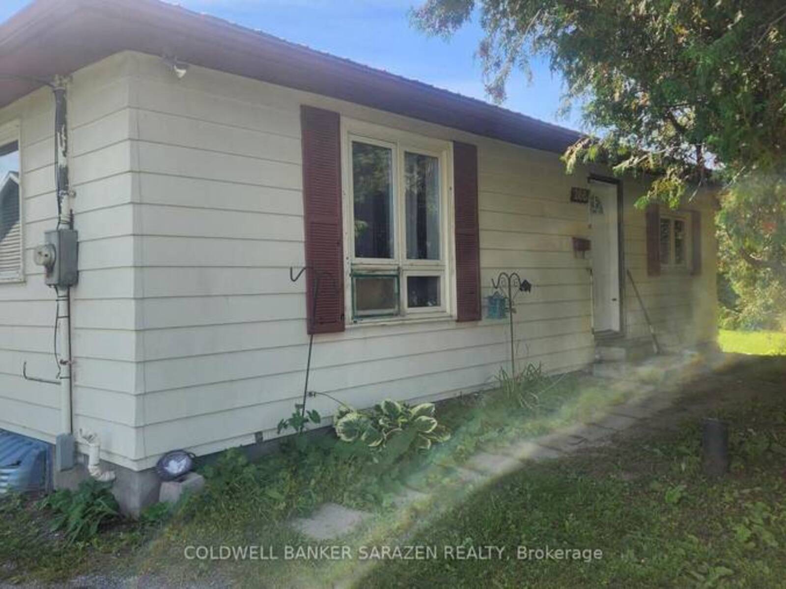 266 DIVISION STREET, Arnprior, Ontario K7S 3C9