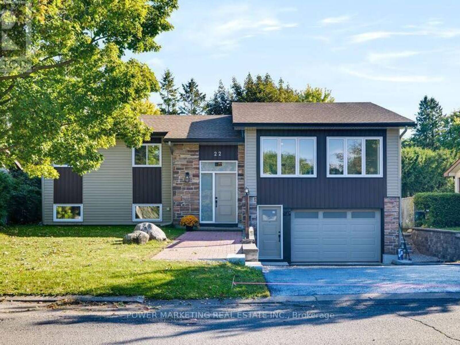 22 PARKGLEN DRIVE, Ottawa, Ontario K2G 3G9