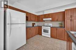658 EVERLASTING CRESCENT | Ottawa Ontario | Slide Image Twelve