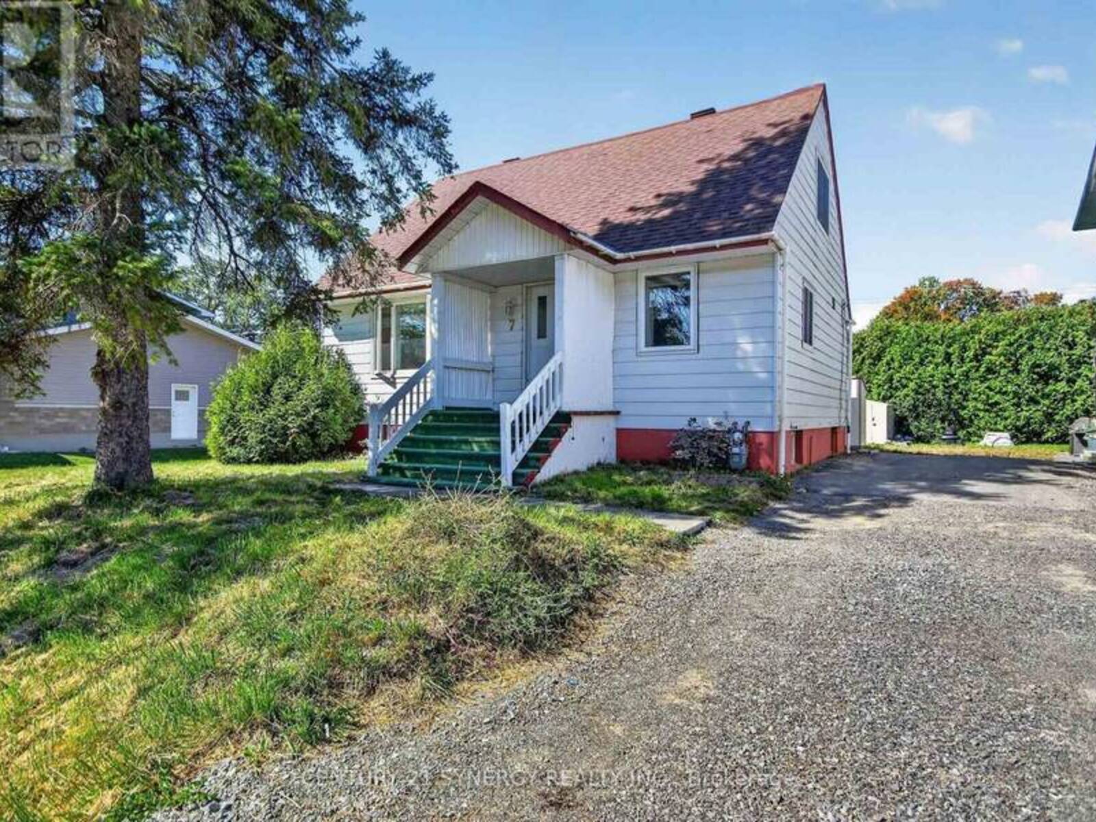 7 NORICE STREET, Ottawa, Ontario K2G 2X2