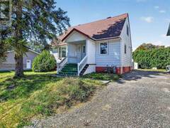 7 NORICE STREET Ottawa Ontario, K2G 2X2