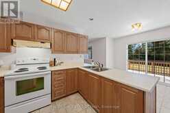 8 BLACK WALNUT ROAD | Kemptville Ontario | Slide Image Thirteen