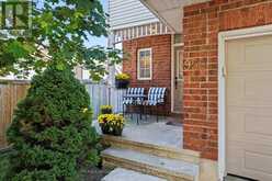 958 MARKWICK CRESCENT | Ottawa Ontario | Slide Image Two