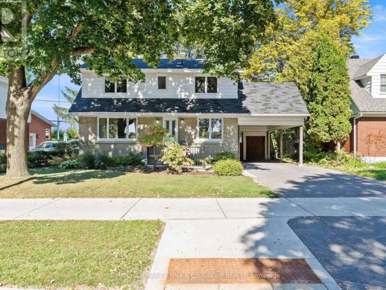 2129 BELAIR DRIVE, Ottawa, Ontario K2C 0X2