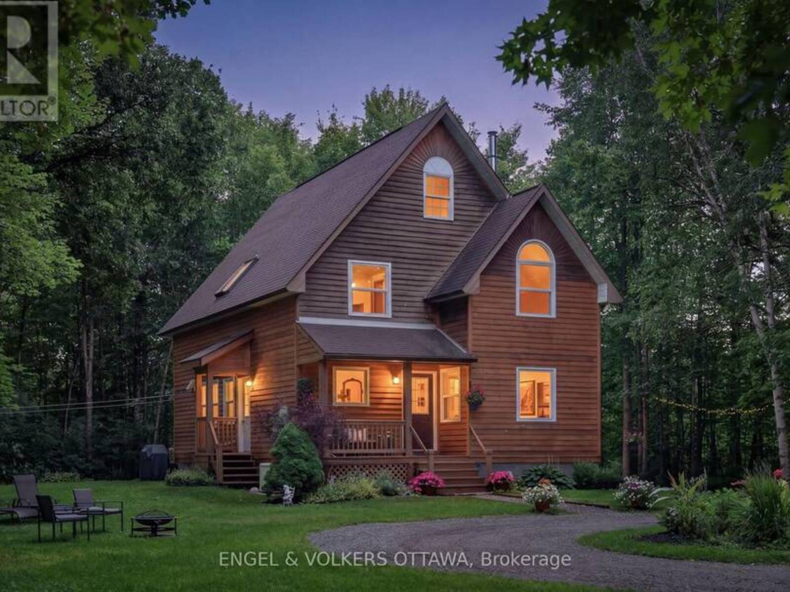 101 LONGFORD LANE, Ottawa, Ontario K0A 1T0