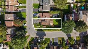7 BENLARK ROAD | Ottawa Ontario | Slide Image Forty-five