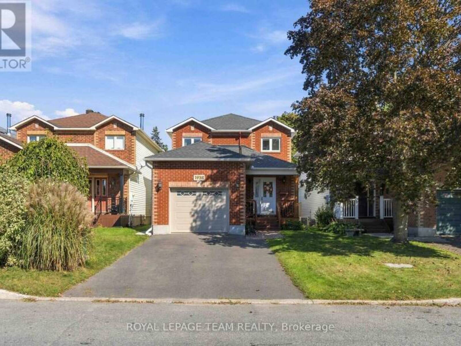 1938 LA CHAPELLE STREET, Ottawa, Ontario K1C 6A1