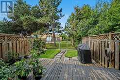 4 WINNEGREEN COURT | Ottawa Ontario | Slide Image Thirteen
