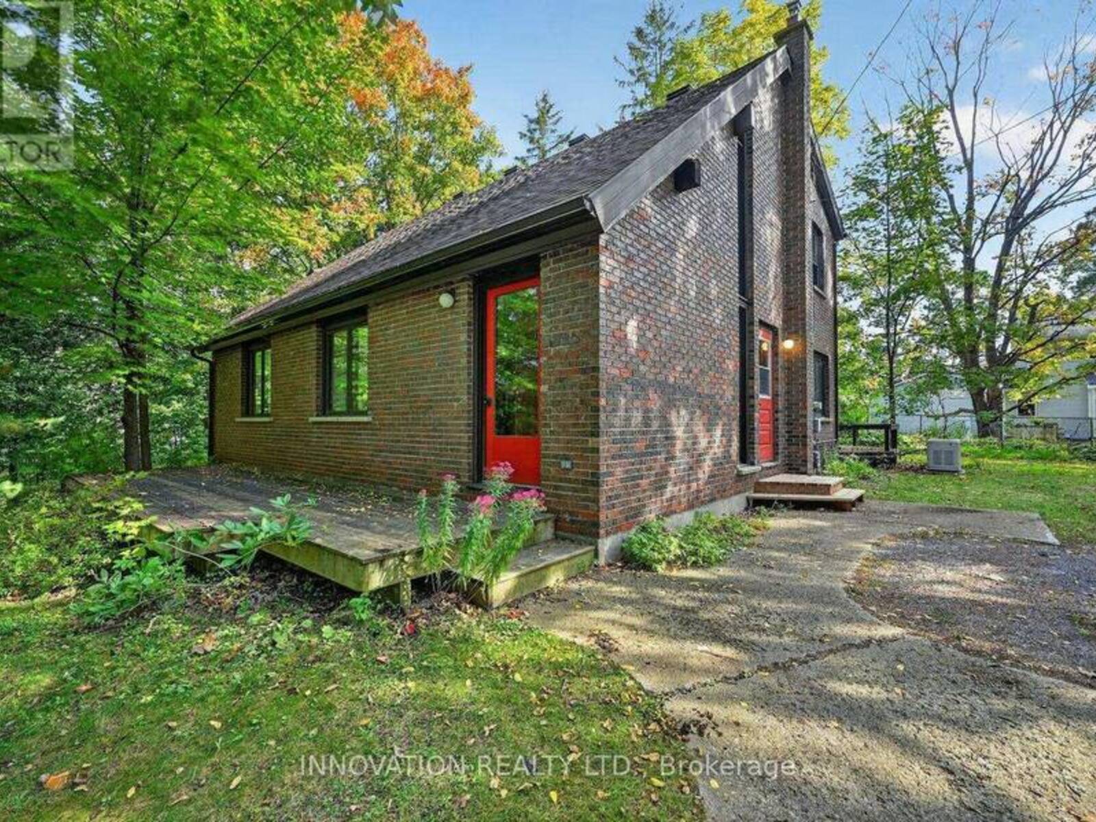 6701 LORD NELSON STREET, Ottawa, Ontario K0A 2E0