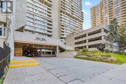 1605 - 530 LAURIER AVENUE W | Ottawa Ontario | Slide Image One