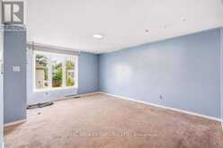 182 ANNAPOLIS CIRCLE | Ottawa Ontario | Slide Image Nine