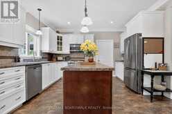 375 QUARTZ AVENUE | Clarence-Rockland Ontario | Slide Image Ten