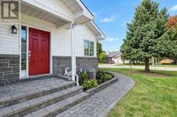 184 RIVINGTON STREET | Ottawa Ontario | Slide Image Eight