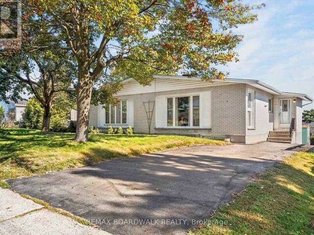 7 CHARKAY STREET Ottawa Ontario, K2E 5N5 - 4 Bedrooms Home For Sale