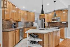 2117 SANDY OAKS DRIVE | Ottawa Ontario | Slide Image Sixteen