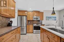 2117 SANDY OAKS DRIVE | Ottawa Ontario | Slide Image Eighteen