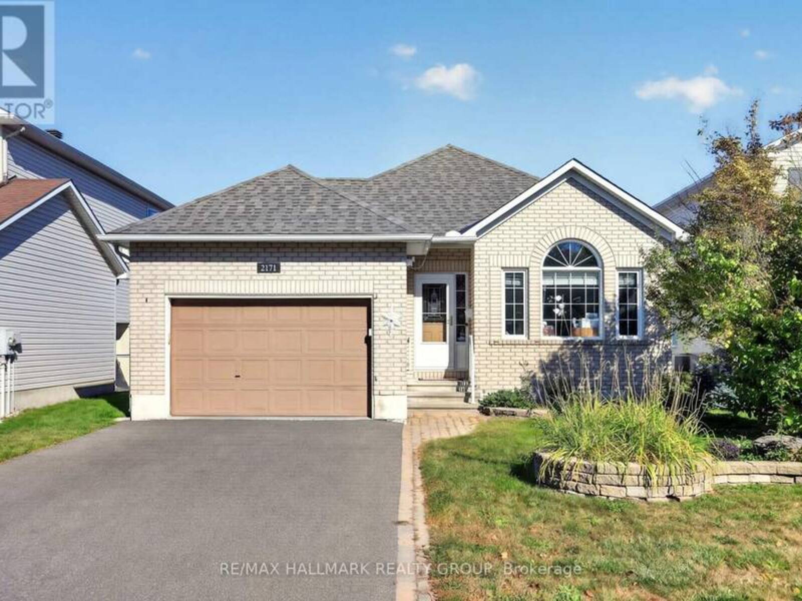 2171 DESCARTES STREET, Ottawa, Ontario K4A 4E4