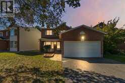 1078 KARSH DRIVE | Ottawa Ontario | Slide Image Two