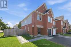 354 SELENE WAY | Ottawa Ontario | Slide Image Three