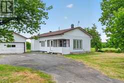 3156 OLD HIGHWAY 17 ROAD | Clarence-Rockland Ontario | Slide Image One