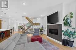 258 CARLETON AVENUE | Ottawa Ontario | Slide Image Six