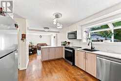 93 BEAVER RIDGE | Ottawa Ontario | Slide Image Fifteen