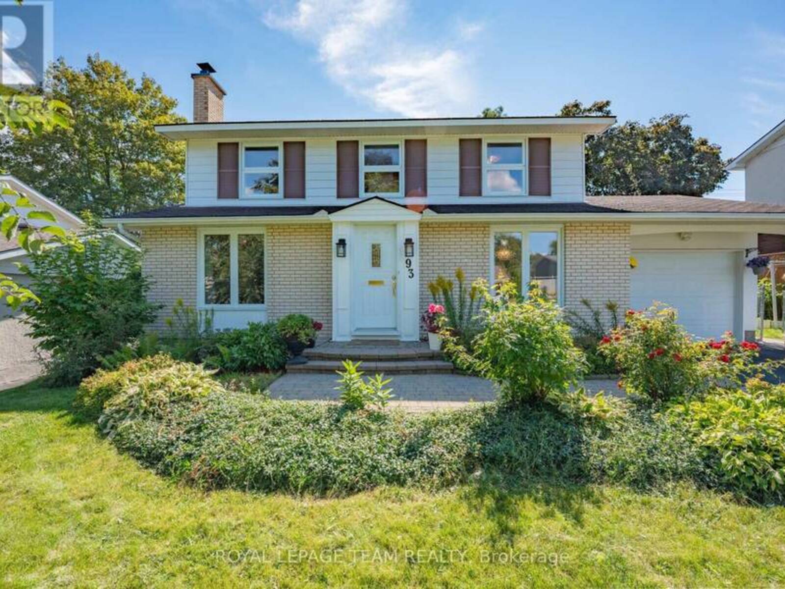 93 BEAVER RIDGE, Ottawa, Ontario K2E 6E5