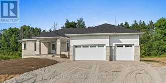 26 IRVIN WOERMKE STREET | McNab-Braeside Ontario | Slide Image Two