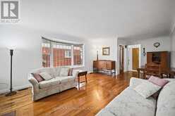 234 COLUMBUS AVENUE | Ottawa Ontario | Slide Image Twelve