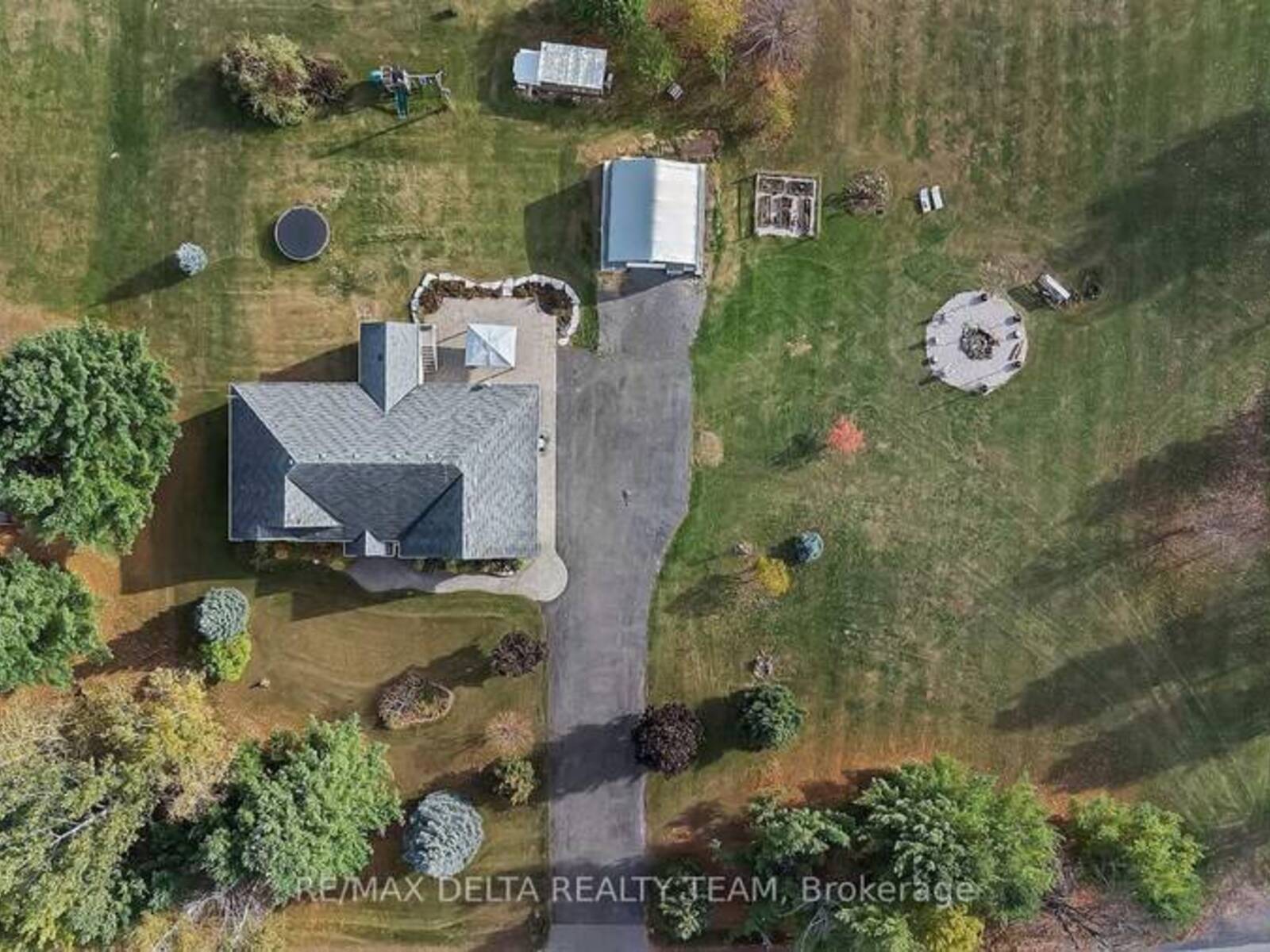 3782 ETIENNE ROAD, Ottawa, Ontario K0A 3E0