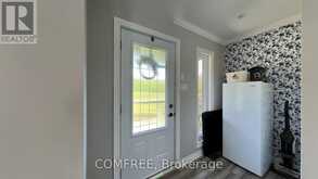 318 NORRIS ROAD | Perth Ontario | Slide Image Two