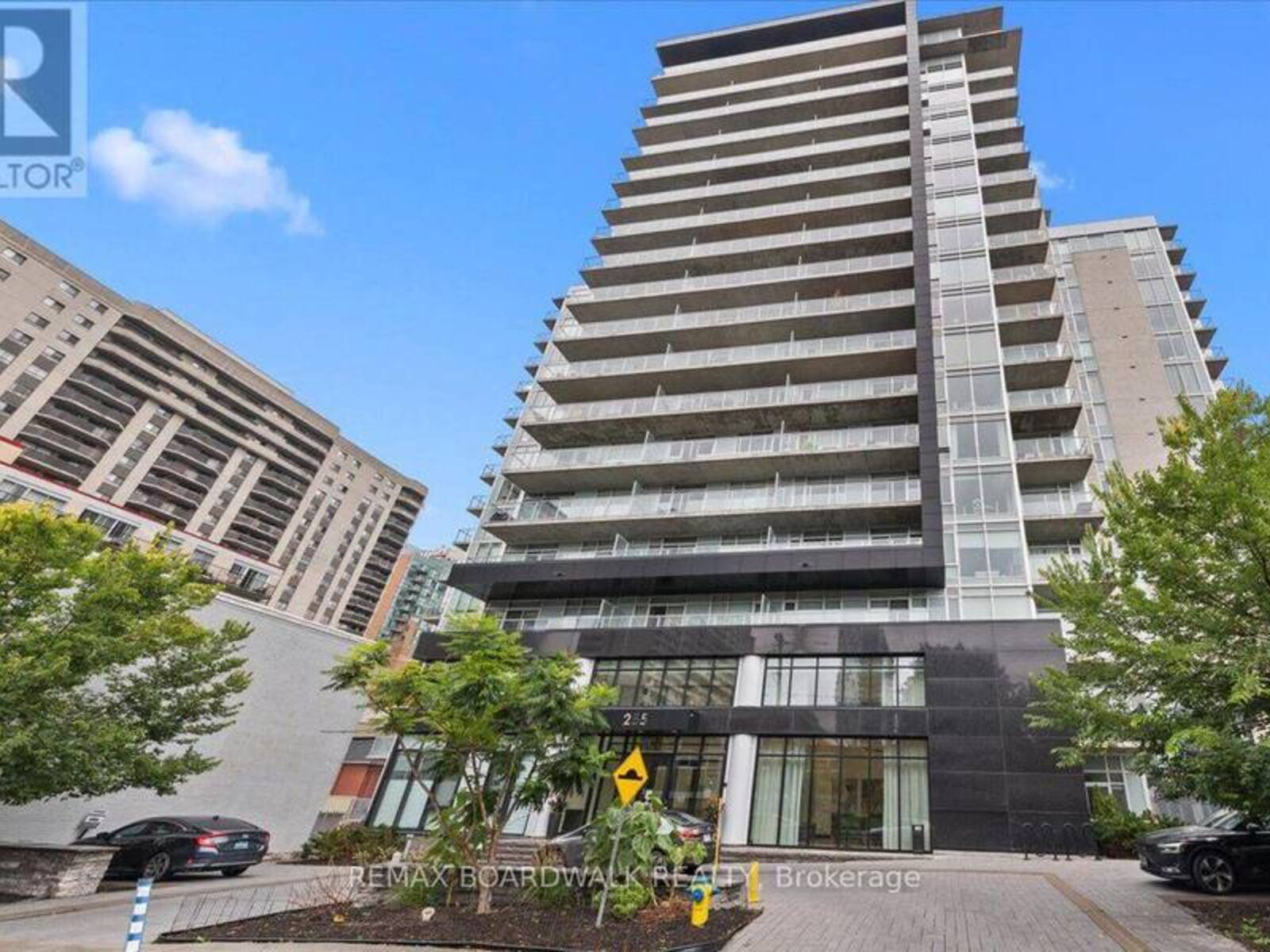 112 - 255 BAY STREET E, Ottawa, Ontario K1R 0C5