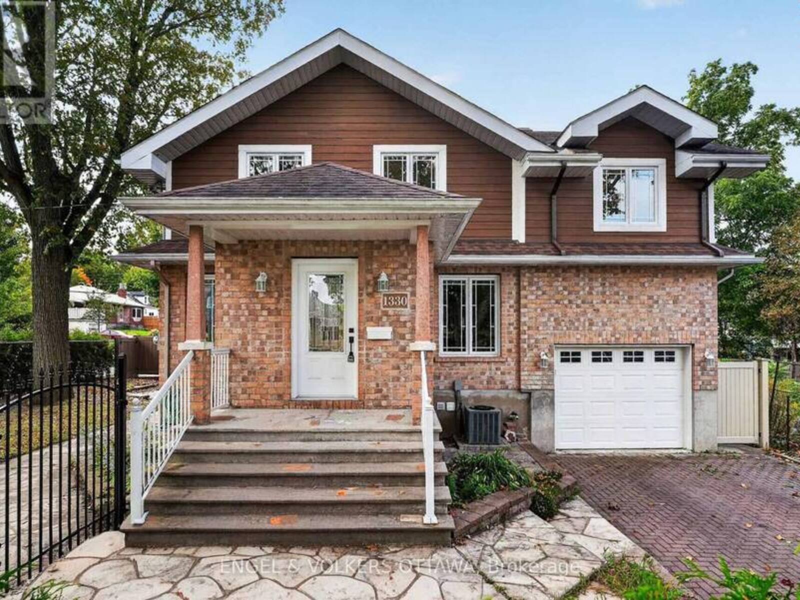 1330 KILBORN AVENUE, Ottawa, Ontario K1H 6L3