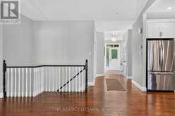 111 BARTLETT PRIVATE | Ottawa Ontario | Slide Image Eight